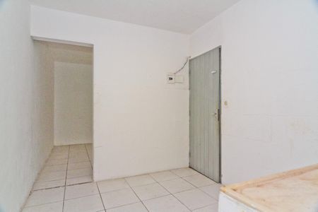 Cozinha de casa para alugar com 1 quarto, 45m² em Parque Peruche, São Paulo