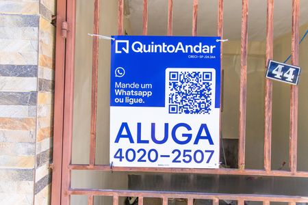 Casa para alugar com 54m², 2 quartos e 1 vaga Casa para alugar com 54m², 2 quartos e 1 vagaPlaquinha