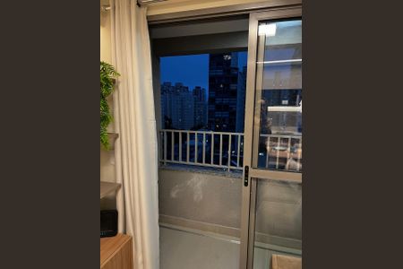 Apartamento para alugar com 40m², 2 quartos e sem vaga Apartamento para alugar com 40m², 2 quartos e sem vagaVaranda