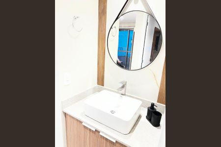 Apartamento para alugar com 40m², 2 quartos e sem vaga Apartamento para alugar com 40m², 2 quartos e sem vagaBanheiro