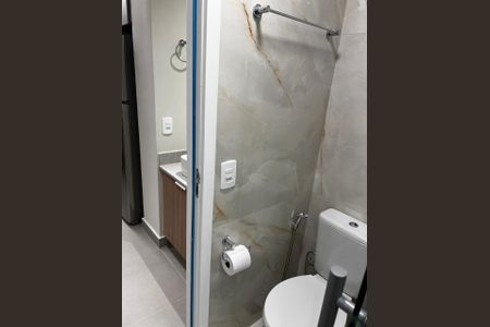 Apartamento para alugar com 40m², 2 quartos e sem vaga Apartamento para alugar com 40m², 2 quartos e sem vagaBanheiro