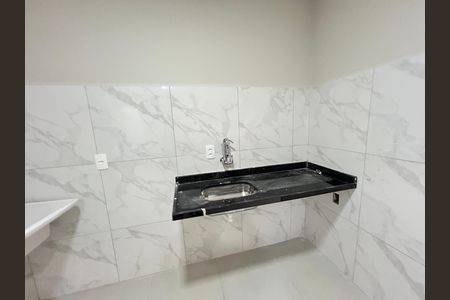 Cozinha de apartamento para alugar com 2 quartos, 50m² em Quintino Bocaiúva, Rio de Janeiro