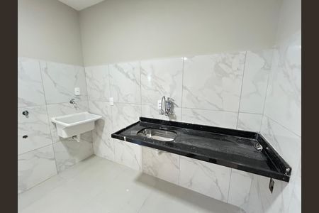 Cozinha de apartamento para alugar com 2 quartos, 50m² em Quintino Bocaiúva, Rio de Janeiro