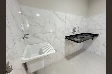 Cozinha e Área de Serviço de apartamento para alugar com 2 quartos, 50m² em Quintino Bocaiúva, Rio de Janeiro