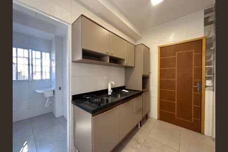 Cozinha de casa de condomínio para alugar com 1 quarto, 20m² em Sacomã, São Paulo