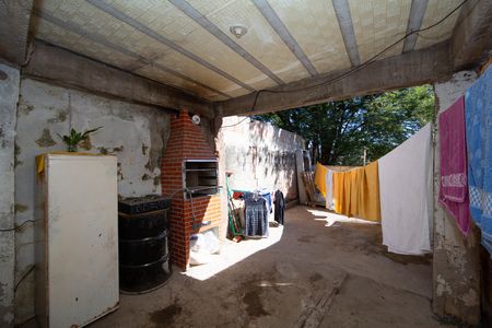 Casa à venda com 150m², 2 quartos e 1 vaga Casa à venda com 150m², 2 quartos e 1 vagaÁrea externa