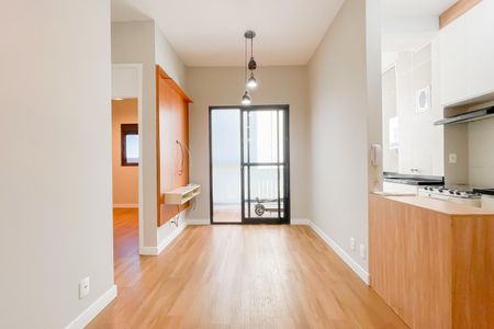 Apartamento para alugar com 48m², 2 quartos e 1 vaga Apartamento para alugar com 48m², 2 quartos e 1 vagaSala