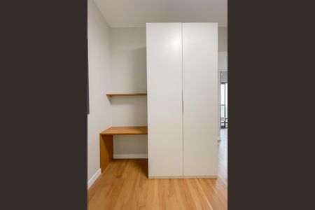 Apartamento para alugar com 48m², 2 quartos e 1 vaga Apartamento para alugar com 48m², 2 quartos e 1 vagaQuarto 2 - Armários