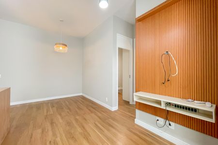 Apartamento para alugar com 48m², 2 quartos e 1 vaga Apartamento para alugar com 48m², 2 quartos e 1 vagaSala
