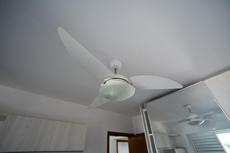 Apartamento à venda com 81m², 3 quartos e sem vaga