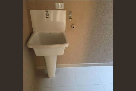 Casa à venda com 2 quartos, 51m² em Chácara Mafalda, São Paulo