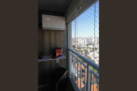 Apartamento à venda com 73m², 3 quartos e 1 vaga Apartamento à venda com 73m², 3 quartos e 1 vagaVaranda