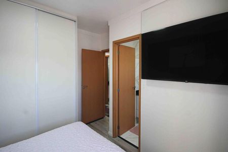 Apartamento à venda com 73m², 3 quartos e 1 vaga Apartamento à venda com 73m², 3 quartos e 1 vagaSuite
