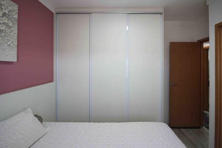 Apartamento à venda com 73m², 3 quartos e 1 vaga Apartamento à venda com 73m², 3 quartos e 1 vagaSuite