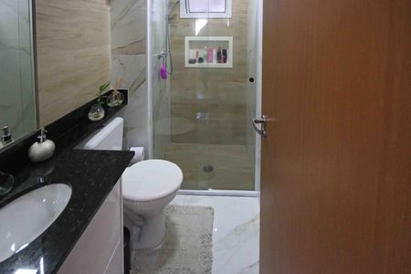 Apartamento à venda com 73m², 3 quartos e 1 vaga Apartamento à venda com 73m², 3 quartos e 1 vagaBanheiro da Social