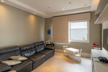 Casa à venda com 759m², 4 quartos e 4 vagas