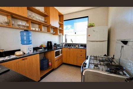 Casa à venda com 3 quartos, 121m² em Sobradinho, Lagoa Santa