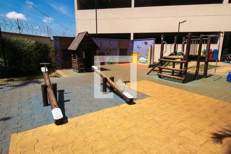 Apartamento à venda com 41m², 2 quartos e sem vaga Apartamento à venda com 41m², 2 quartos e sem vagaPlayground