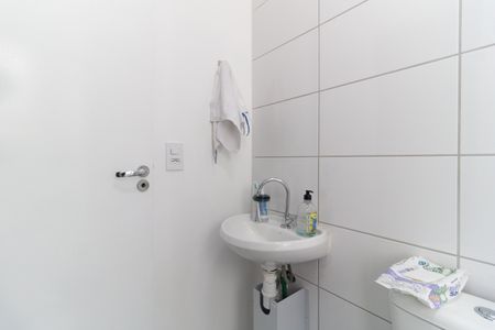 Apartamento à venda com 41m², 2 quartos e sem vaga Apartamento à venda com 41m², 2 quartos e sem vagaBanheiro