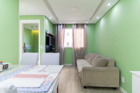 Apartamento à venda com 41m², 2 quartos e sem vaga Apartamento à venda com 41m², 2 quartos e sem vagaSala