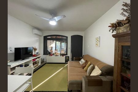 Casa para alugar com 3 quartos, 120m² em Jardim Mauá, Novo Hamburgo