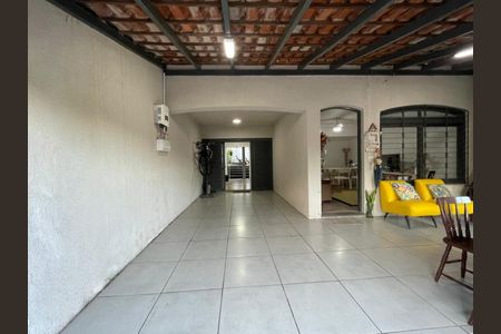 Casa para alugar com 3 quartos, 120m² em Jardim Mauá, Novo Hamburgo