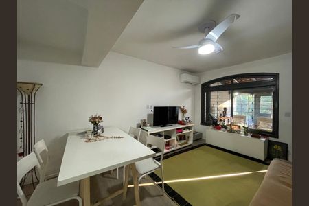 Casa para alugar com 120m², 3 quartos e 2 vagas