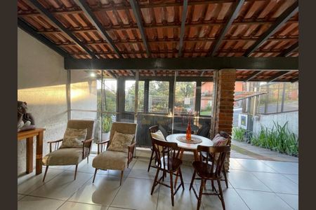 Casa para alugar com 120m², 3 quartos e 2 vagas