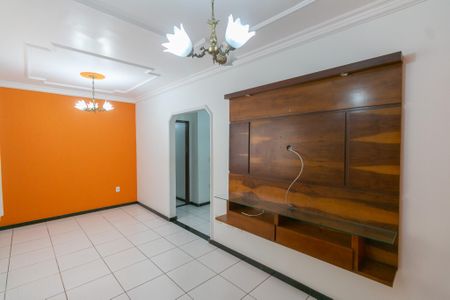Apartamento para alugar com 3 quartos, 87m² em Santa Efigênia, Belo Horizonte