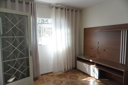 Casa para alugar com 2 quartos, 70m² em Jardim Santana, São Paulo