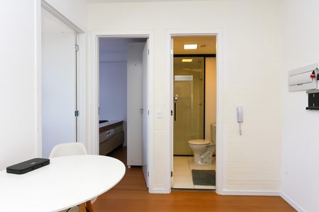 Studio para alugar com 30m², 2 quartos e sem vaga Studio para alugar com 30m², 2 quartos e sem vagaSala / cozinha