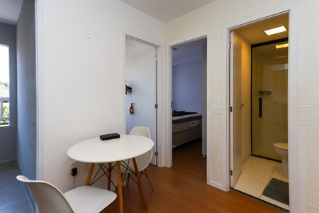 Studio para alugar com 30m², 2 quartos e sem vaga Studio para alugar com 30m², 2 quartos e sem vagaSala / cozinha
