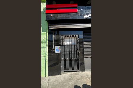 Fachada de casa para alugar com 1 quarto, 20m² em Jardim Paraiso, Santo André