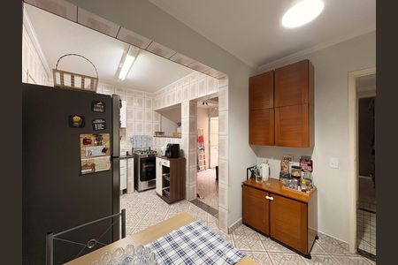 Cozinha de apartamento à venda com 2 quartos, 64m² em Vila Valparaíso, Santo André