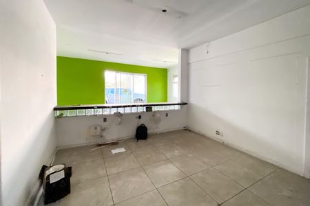 Casa para alugar com 380m², 4 quartos e 5 vagas Casa para alugar com 380m², 4 quartos e 5 vagasSala de Jantar