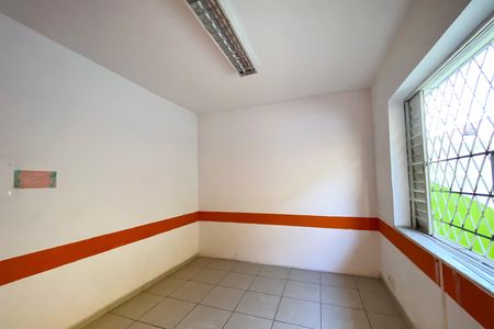 Casa para alugar com 380m², 4 quartos e 5 vagas Casa para alugar com 380m², 4 quartos e 5 vagasQuarto 2