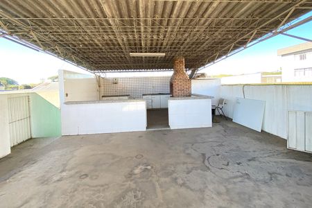 Casa para alugar com 380m², 4 quartos e 5 vagas Casa para alugar com 380m², 4 quartos e 5 vagasTerraço