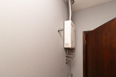 Casa à venda com 549m², 4 quartos e 3 vagas Casa à venda com 549m², 4 quartos e 3 vagasDetalhe