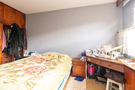 Casa à venda com 549m², 4 quartos e 3 vagas Casa à venda com 549m², 4 quartos e 3 vagasQuarto 2 - Suíte
