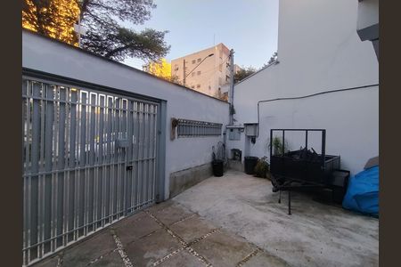 Garagem de casa à venda com 3 quartos, 164m² em Nova Petrópolis, São Bernardo do Campo