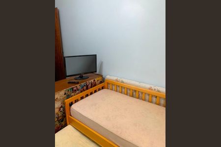 Sala / Quarto de kitnet/studio para alugar com 1 quarto, 28m² em Gonzaga, Santos
