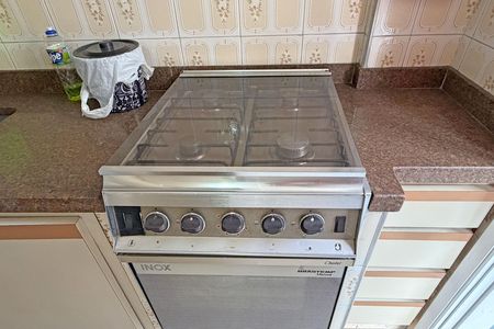 Cozinha e Área de Serviço de kitnet/studio para alugar com 1 quarto, 28m² em Gonzaga, Santos