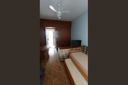 Studio para alugar com 28m², 1 quarto e 1 vaga Studio para alugar com 28m², 1 quarto e 1 vagaSala / Quarto
