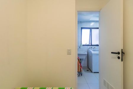 Apartamento para alugar com 150m², 3 quartos e 2 vagas Apartamento para alugar com 150m², 3 quartos e 2 vagasQuarto de serviço