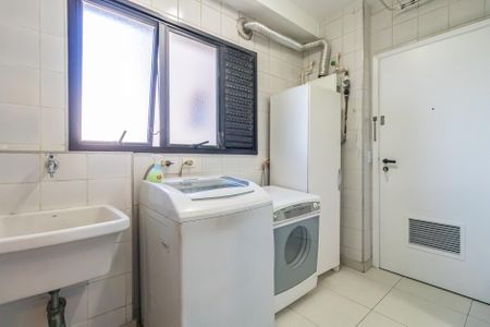 Apartamento para alugar com 150m², 3 quartos e 2 vagas Apartamento para alugar com 150m², 3 quartos e 2 vagasÁrea de Serviço