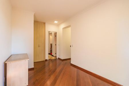 Apartamento para alugar com 150m², 3 quartos e 2 vagas Apartamento para alugar com 150m², 3 quartos e 2 vagasSala íntima