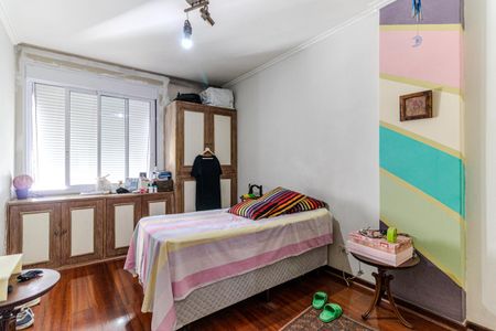 Apartamento à venda com 210m², 4 quartos e 2 vagas Apartamento à venda com 210m², 4 quartos e 2 vagasQuarto 1