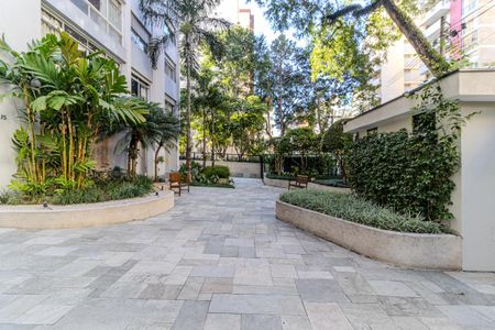 Apartamento à venda com 210m², 4 quartos e 2 vagas Apartamento à venda com 210m², 4 quartos e 2 vagasJardim