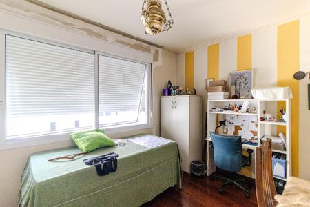 Apartamento à venda com 210m², 4 quartos e 2 vagas Apartamento à venda com 210m², 4 quartos e 2 vagasQuarto 3
