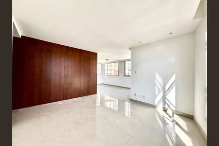 Apartamento à venda com 2 quartos, 90m² em Anchieta, Belo Horizonte